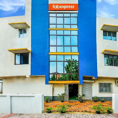 Fabexpress Vinita Welcome Villa Howrah Haora Exterior foto